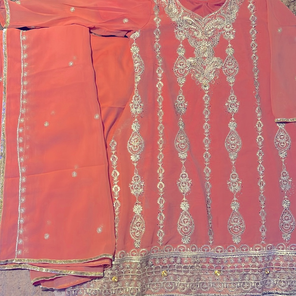 Embellished Coral Pink Women's Kurta Set